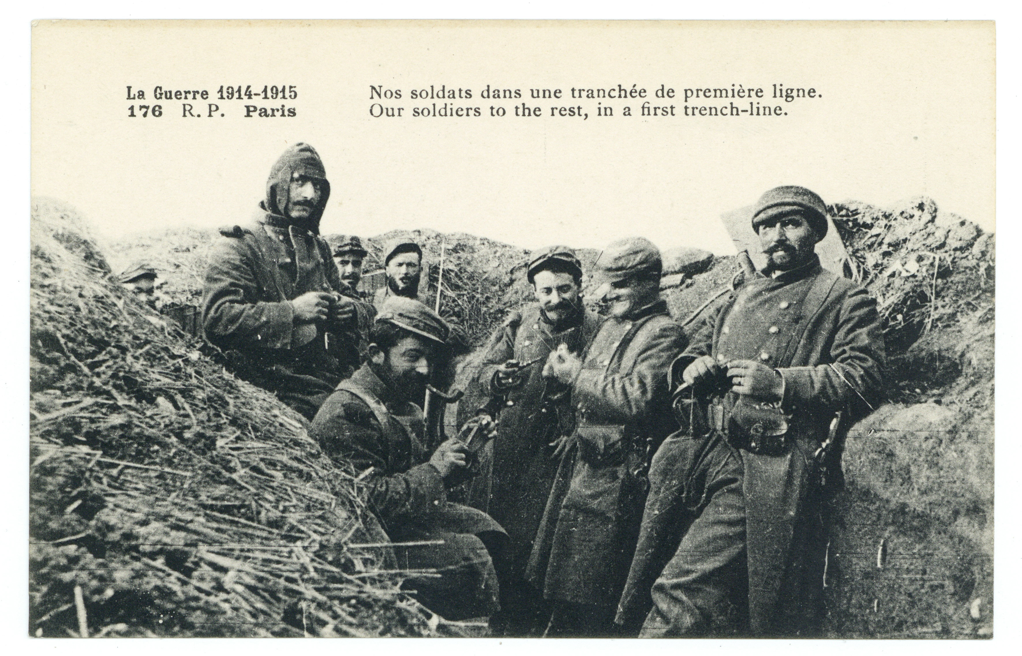 Contenu du Nos soldats dans une tranchée de première ligne. La guerre 1914-1915