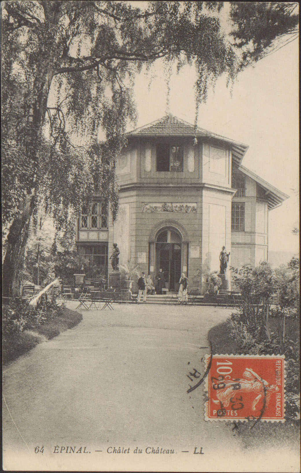 Contenu du Épinal, Châlet du Château