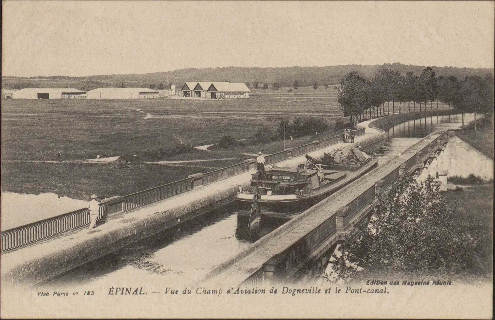 Contenu du Épinal, Vue du Champ d'Aviation de Dogneville et le Pont-Canal