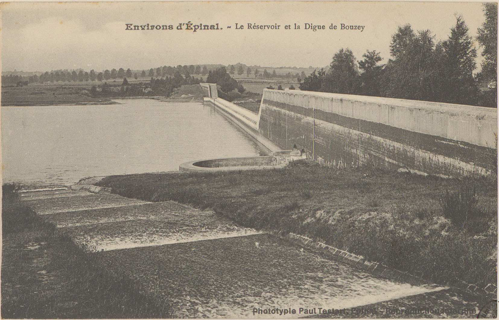 Contenu du Environs d'Épinal, Le Réservoir et la digue de Bouzey