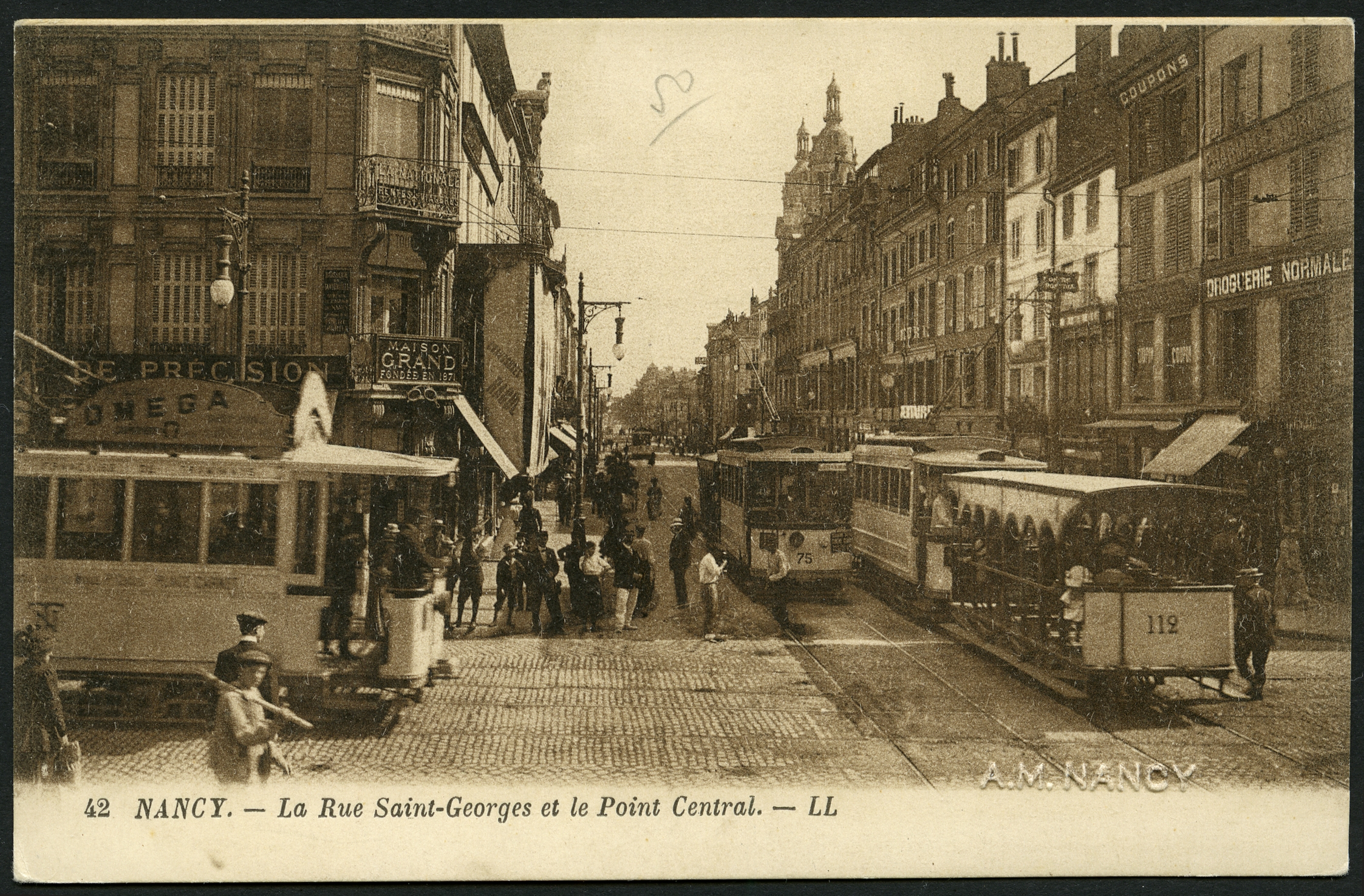Contenu du Nancy. La rue Saint-Georges et le Point central
