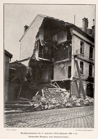 Bombardement du 1er janvier 1916 (canon 130m/m). Immeuble Rosper, rue Jean…