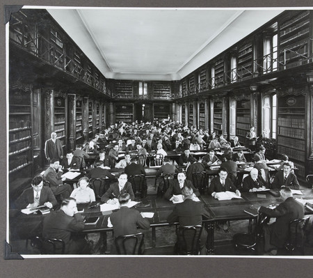 Vue de la salle de lecture, avril 1932