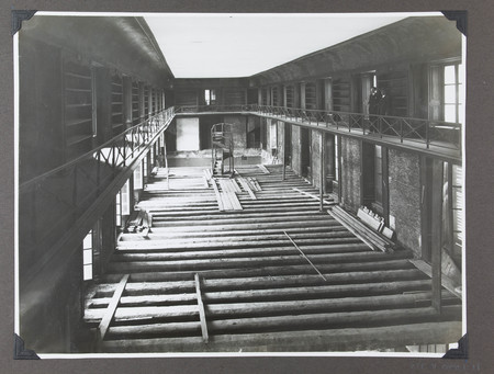 Vue des travaux à la bibliothèque, juillet 1930
