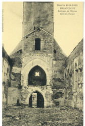 Haraucourt. Intérieur de l'église. Côté du portail, guerre 1914-1915