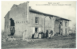 Environs de Lunéville. Maison en ruines près d'Hériménil, guerre 1914-1915