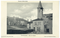Létricourt. Place de l'église, guerre 1914-1915