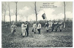 Environs de Lunéville. Remise de décoration à Serres, guerre de 1914-1915