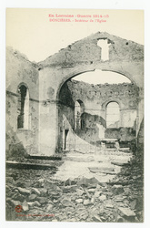 Doncières. Intérieur de l'église, en Lorraine, guerre 1914-15