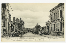 Les ruines de la Grande Guerre. Anizy-le-Château. Rue Carrier-Belleuse
