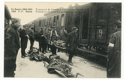 Transport de blessés à Châlons-sur-Marne. La guerre 1914-1915
