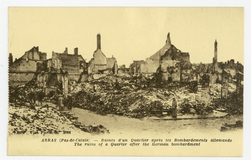 Arras (Pas-de-Calais) : ruines d'un quartier après les bombardements allem…