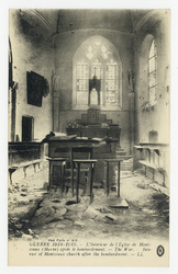 L'Intérieur de l'église de Mont-Ceaux (Marne) après le bombardement. Guerr…