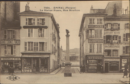 Épinal (Vosges), La Statue Pinau, Rue Boudiou