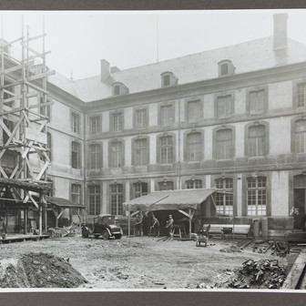 Contenu du Les transformations de la bibliothèque de Nancy en 1932