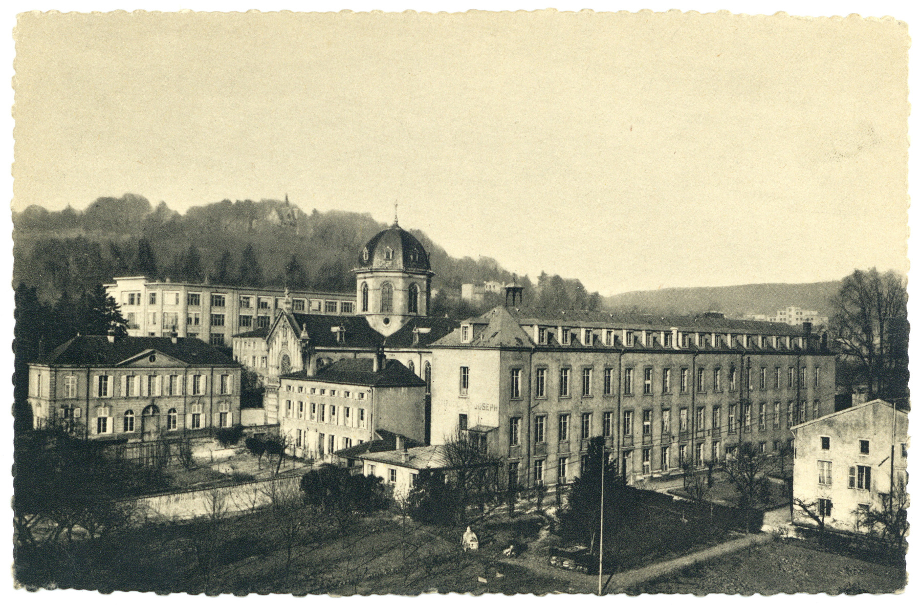 Contenu du Vue générale de l'institution Saint-Joseph, Nancy