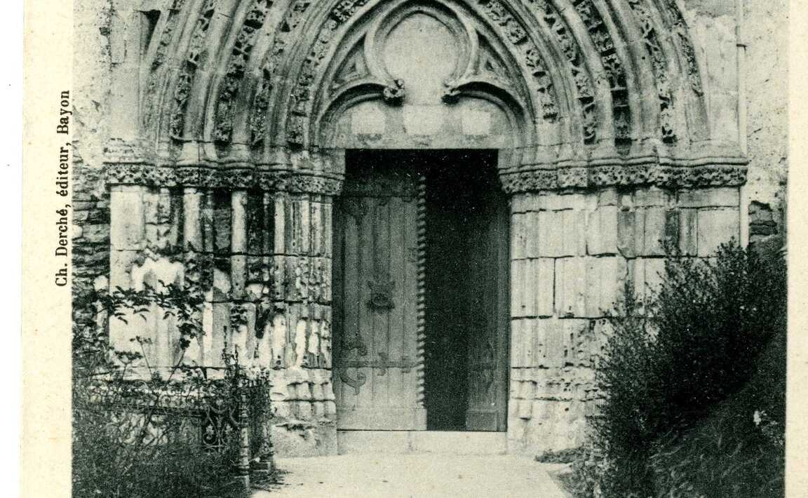 Contenu du Portail de l'église de Froville