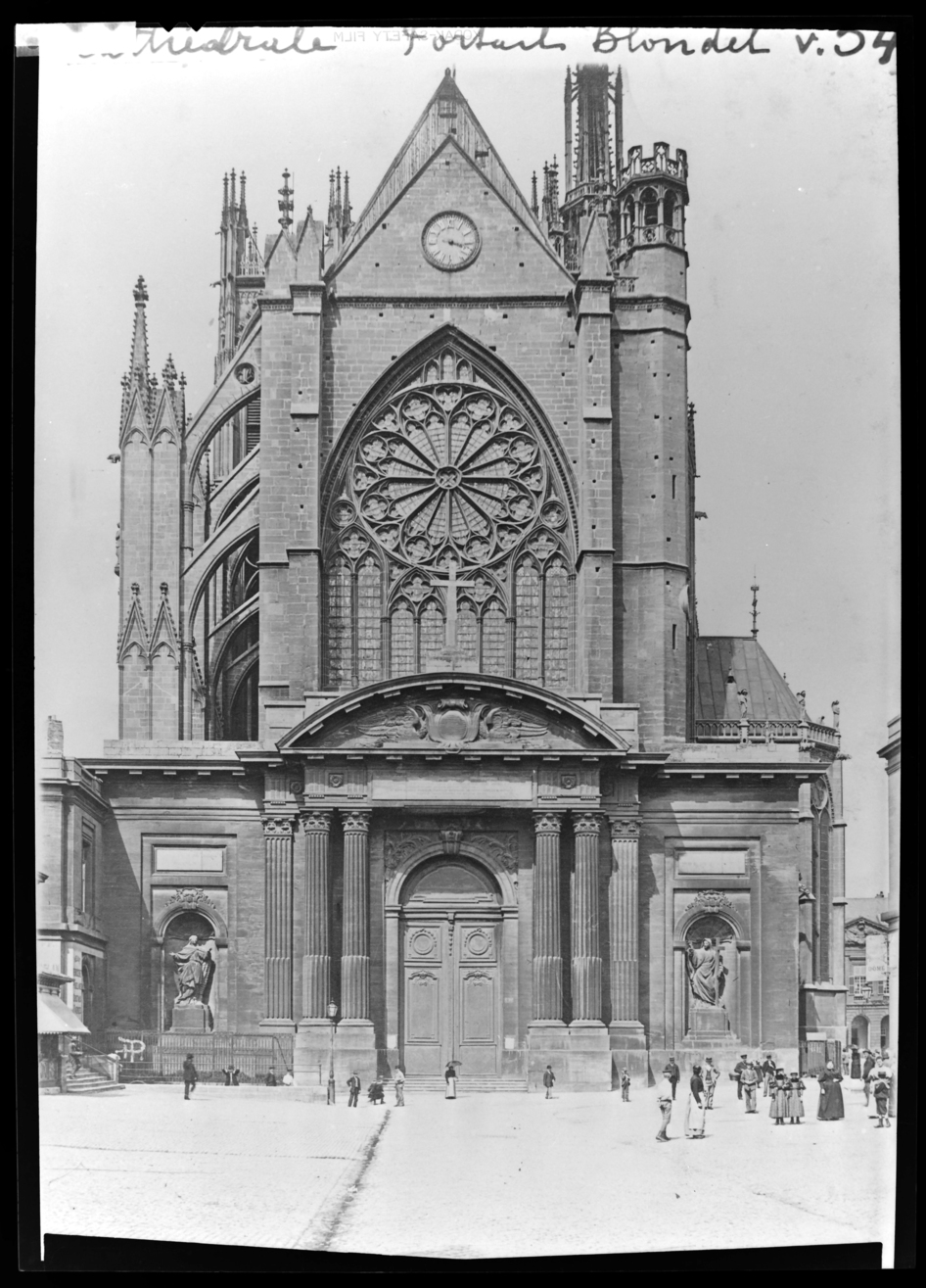 Contenu du Saint-Étienne de Metz, une cathédrale originale
