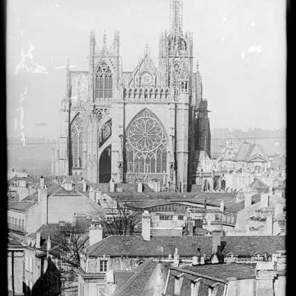 Contenu du La cathédrale de Metz, témoin de l'évolution de la ville Contenu du La cathédrale de Metz, témoin de l'évolution de la ville
