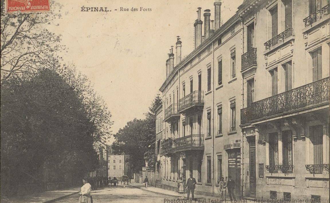 Contenu du Bains de la rue des Forts, Épinal