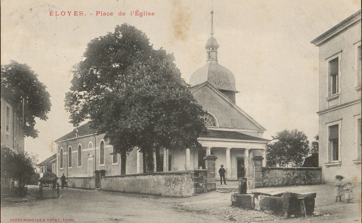 Contenu du La Fontaine de la place de l'Église à Éloyes