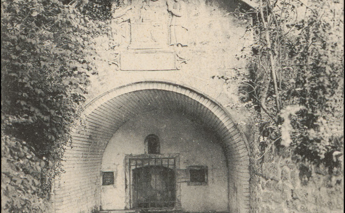 Contenu du La Fontaine de la Samaritaine dans le château de Bourlémont à Frébécourt